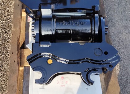 (Radlinger_790_TAMAR_bagr_JCB 86C-2)2